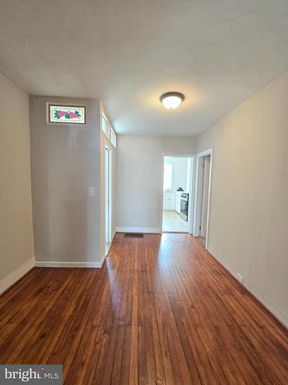 Building Photo - 316 Woodbine Ave