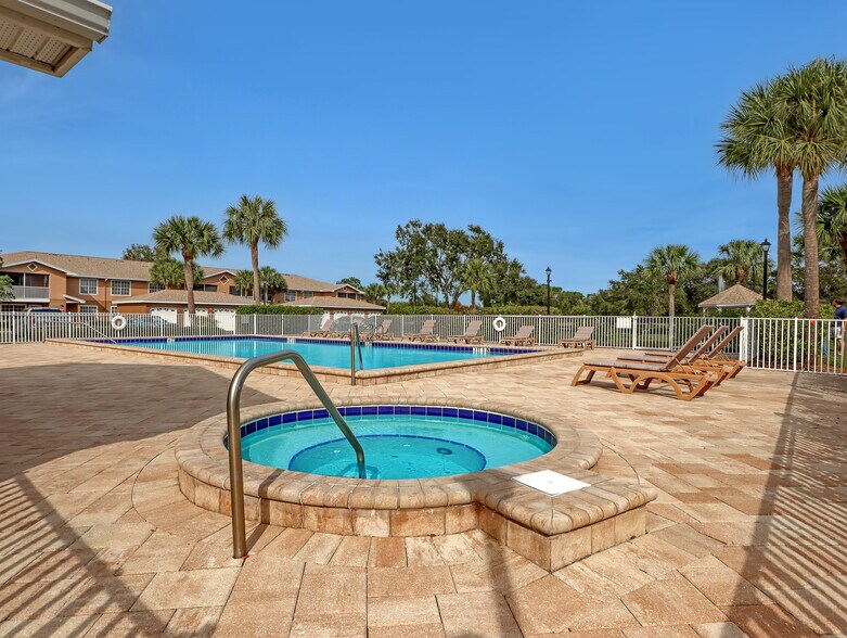 Building Photo - 1841 Long Iron Dr