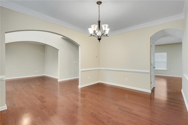 Building Photo - 270 Woods Creek Dr