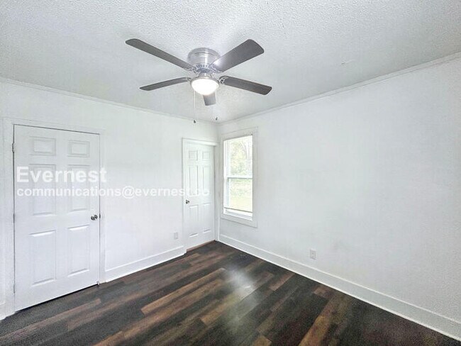 Building Photo - 1082 Palmetto Ave