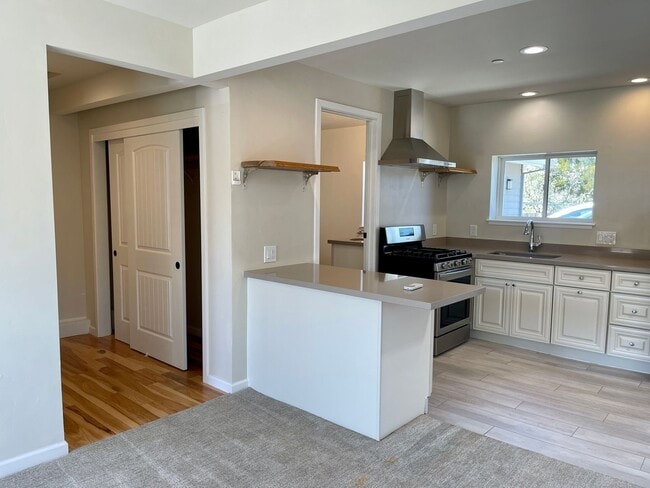 Building Photo - Efficient Studio In-Law unit located near downtown Forestville!