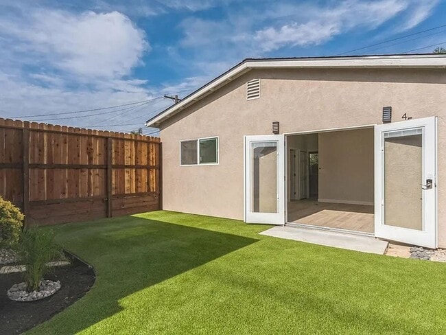 Primary Photo - 4570 Cochise Way