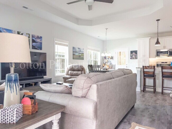 Building Photo - 1163 Dan Owen Dr