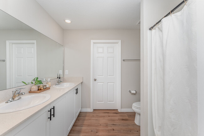 Building Photo - 12970 Pasture Wds Pl