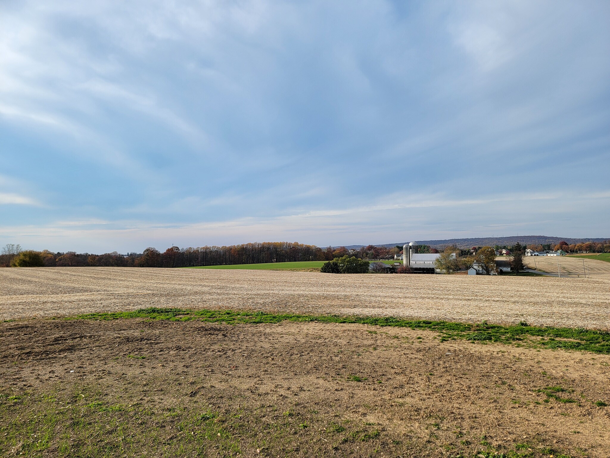 Building Photo - 502 W Newport Rd