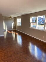 Building Photo - 3312 Glenbrook Pl