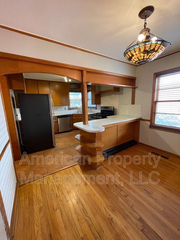 Building Photo - 2644 S Winston Ave