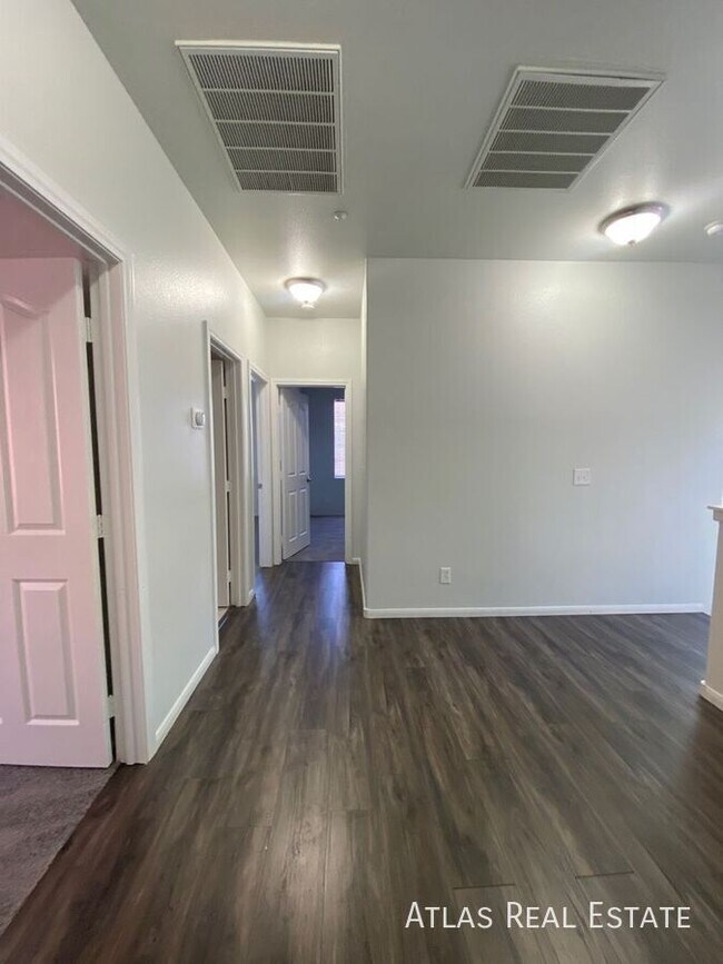 Building Photo - 8933 Fargo Fair Ct