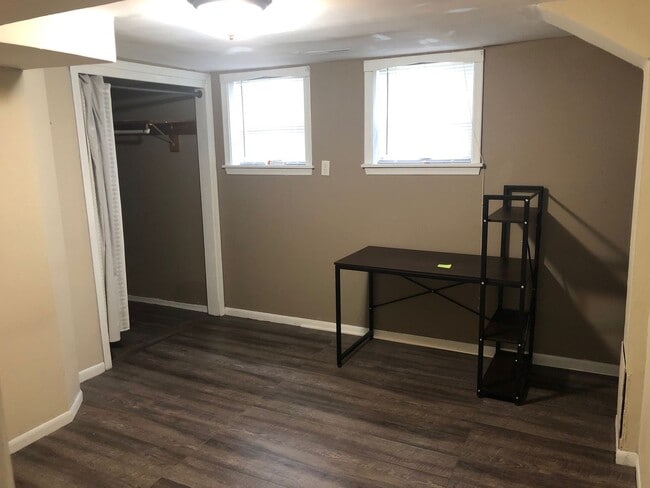 Building Photo - JUNE move in, 6BR house