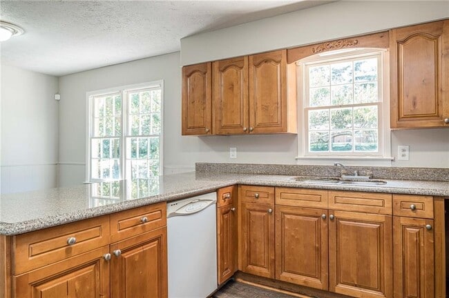 Building Photo - 1798 Dogwood Ct SW