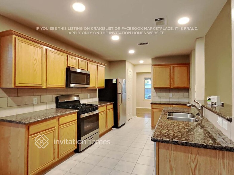 Building Photo - 138 Rocky Cove Ln