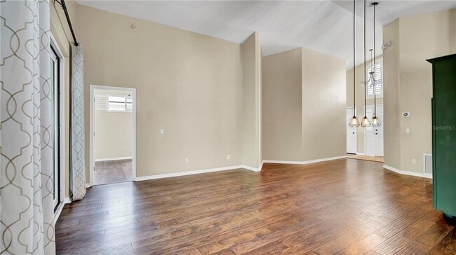 Building Photo - 4773 Chalfont Dr