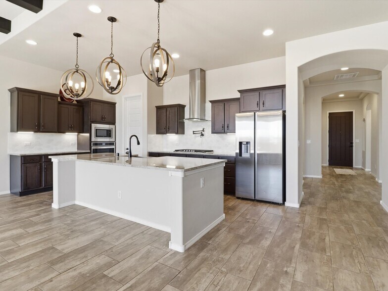 Building Photo - 6936 Dusty Dr NE