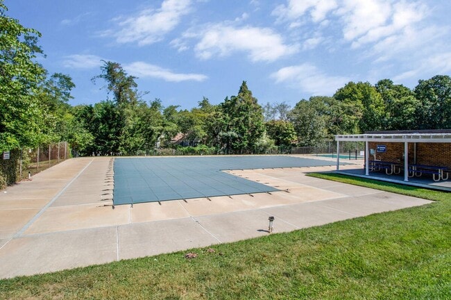 Building Photo - 2 bedroom 2 full bath condo in Annapolis - Ready Now!