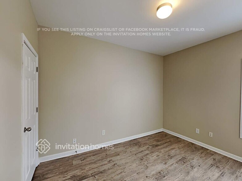 Building Photo - 1392 Summer Hill Ct