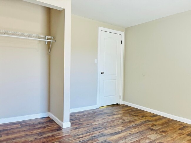 Building Photo - 506 Bonny St