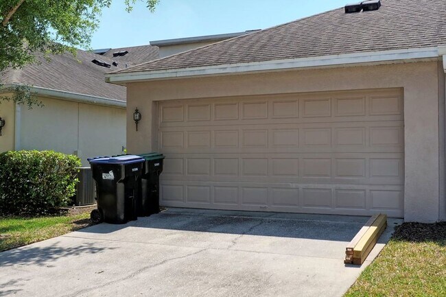 Building Photo - Avalon Park Townhome