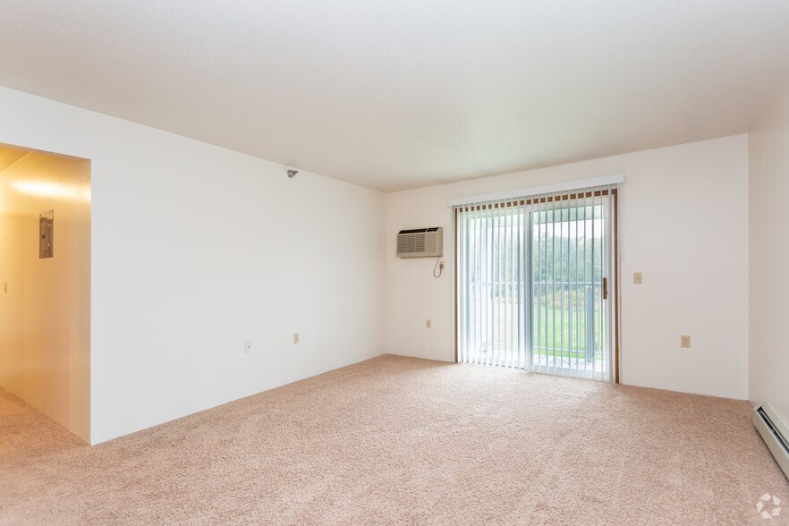 McClellan Estates III 15881 Mcclellan Dr Marshall MI 49068