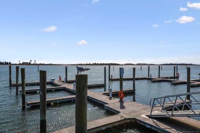 Building Photo - 15 Sols Point Rd