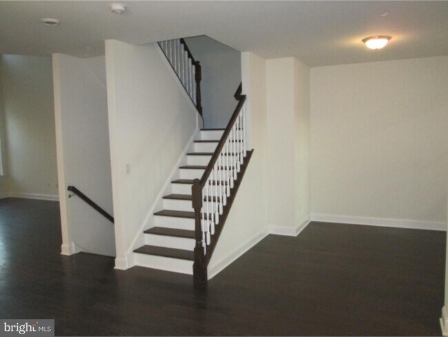 Building Photo - 3237 Krista Ln