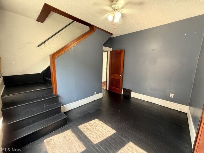 Building Photo - 1504 Preston Ave