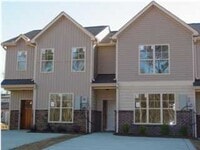 Building Photo - 2 bed, 2.5 bath townhome in Calera