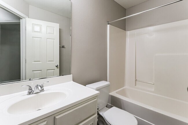 Building Photo - 4918 Bryant Ridge Rd