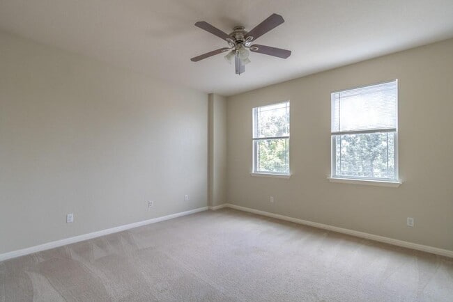 Building Photo - 18601 Derby Hill Ln