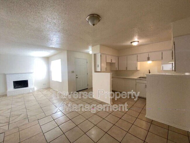 Building Photo - 6808 Trail Lake Dr