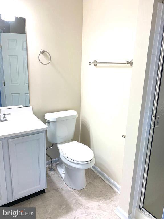 Building Photo - 2450 Apple Blossom Ln