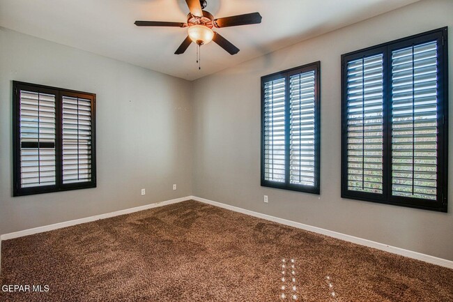 Building Photo - 14509 Holly Springs