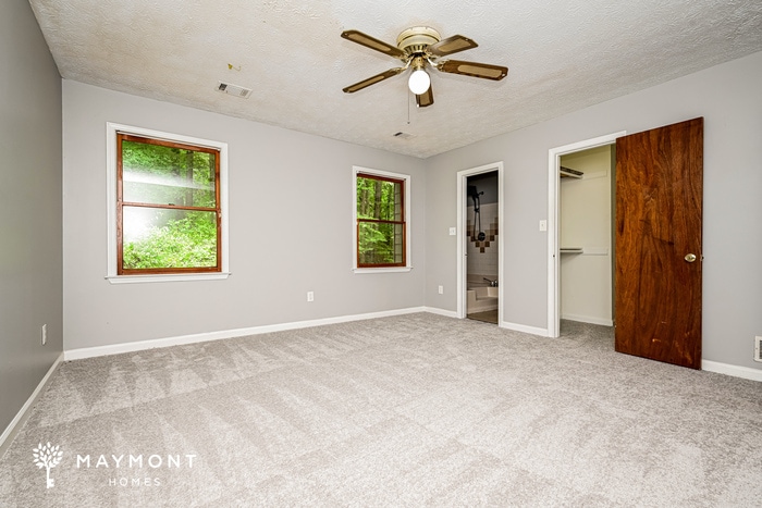 Building Photo - 145 Glenloch Pkwy