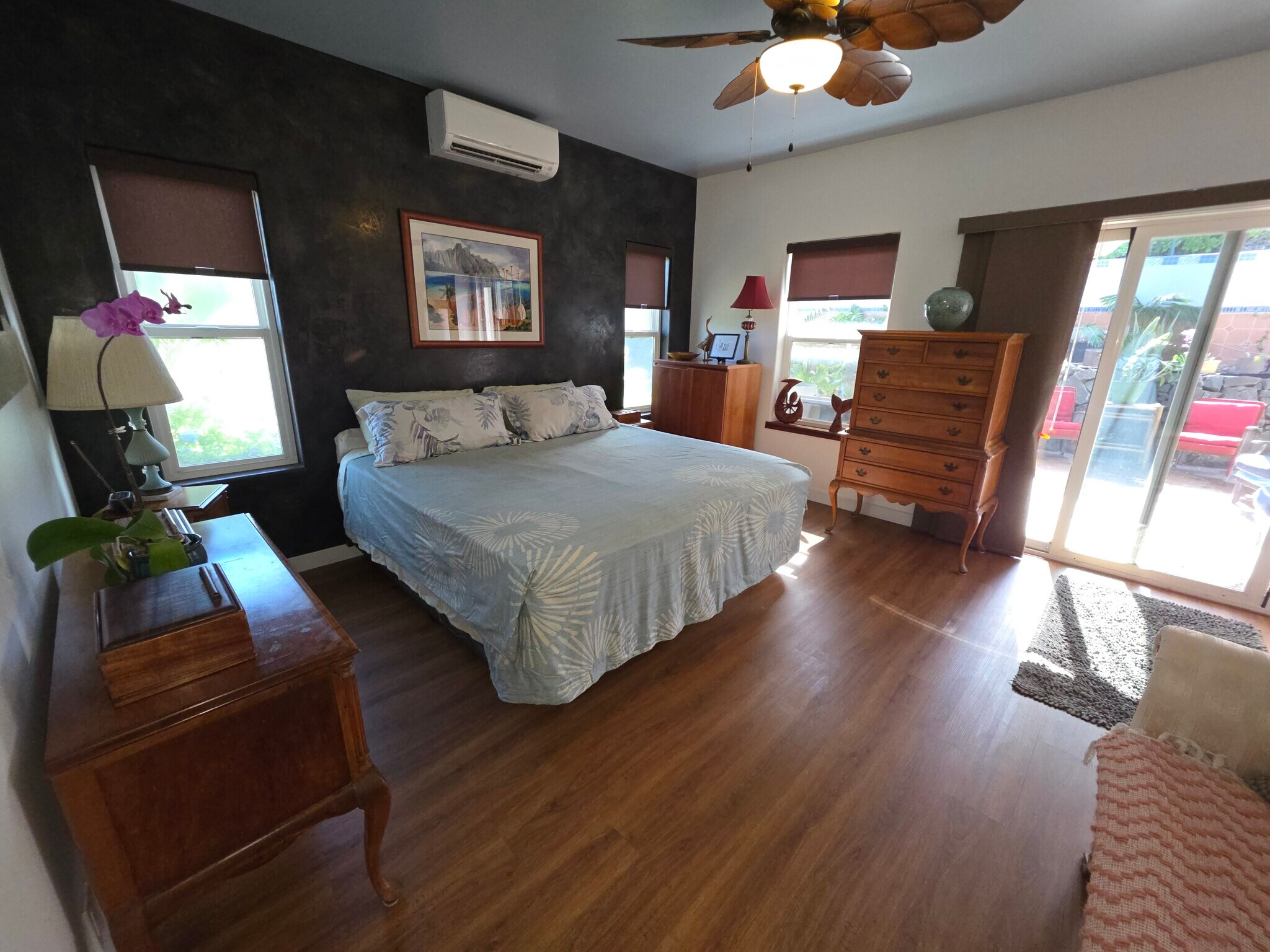 Building Photo - 1367 Kakae Pl