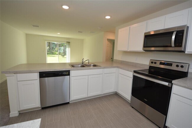 Building Photo - 8 Sea Flower Path