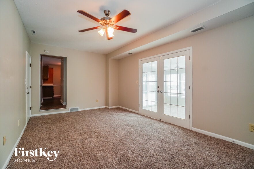 Building Photo - 1056 Briarcliff Rd