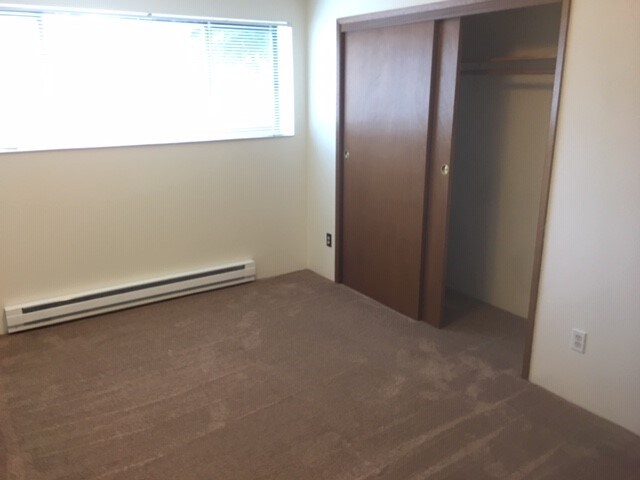 Building Photo - Ballard Duplex - 1 bedroom