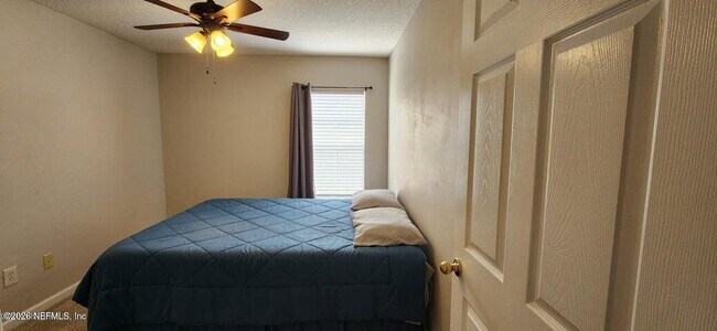 Building Photo - 7036 Deer Lodge Cir