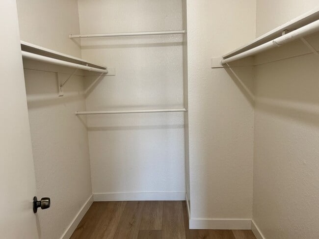 Building Photo - 13216 Pinnacle Ct