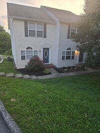 Building Photo - Spacious 2-Bedroom Townhome – End Unit with Private Deck & Garage