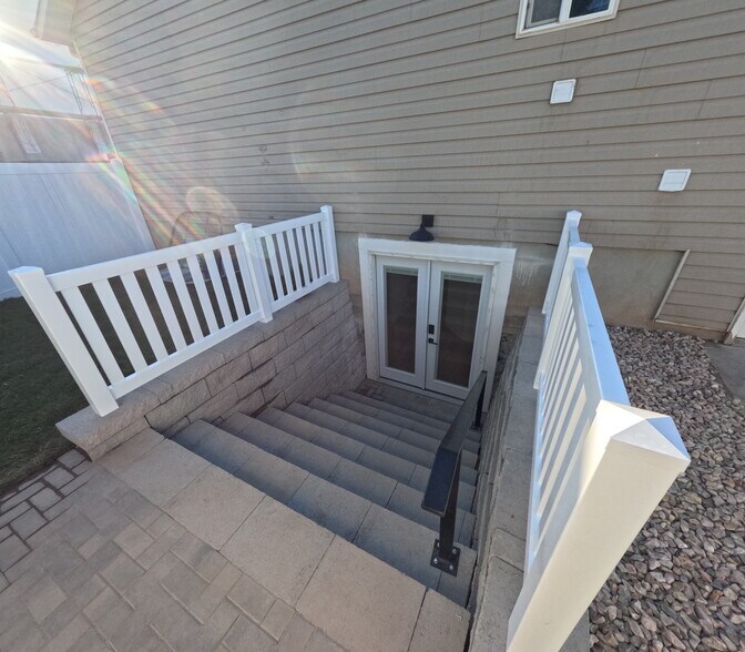 Building Photo - 2906 S 1550 W