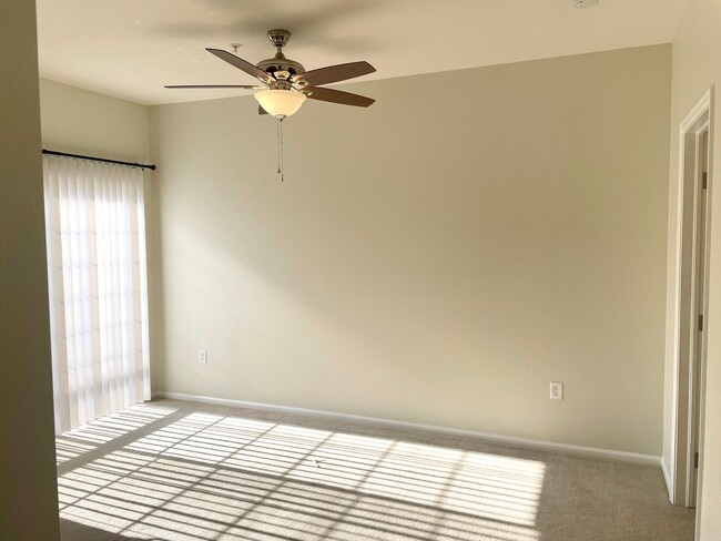 Building Photo - 2 bedroom 1 bath condo for rent in Parker ...