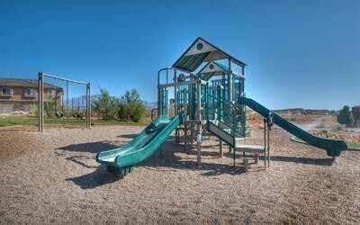 Building Photo - Buena Vista Townhome! Price Reduced!!