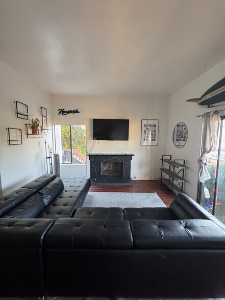 Building Photo - 6603 Reservoir Ct