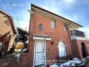 Building Photo - 4144  NW 36th-B