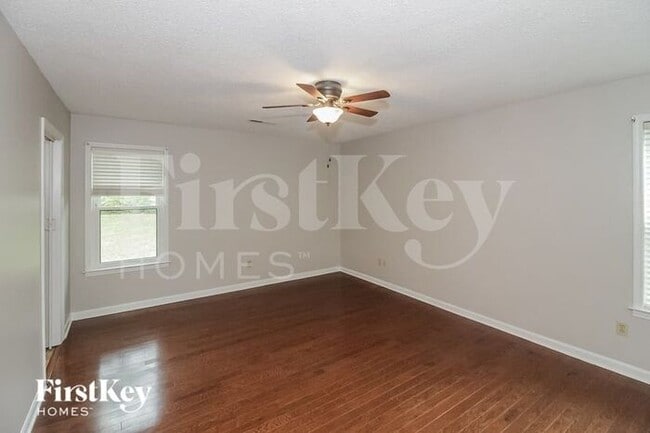 Building Photo - 3507 Christy Ln