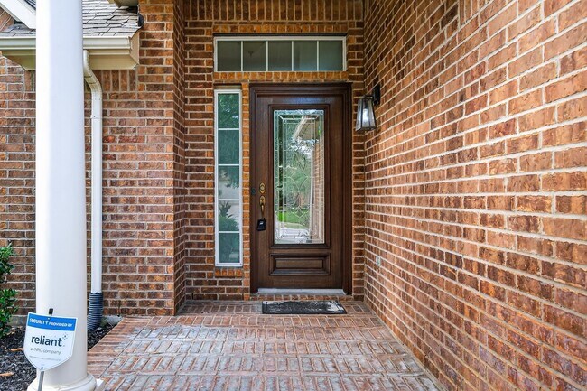 Building Photo - 13430 Barons Lake Ln