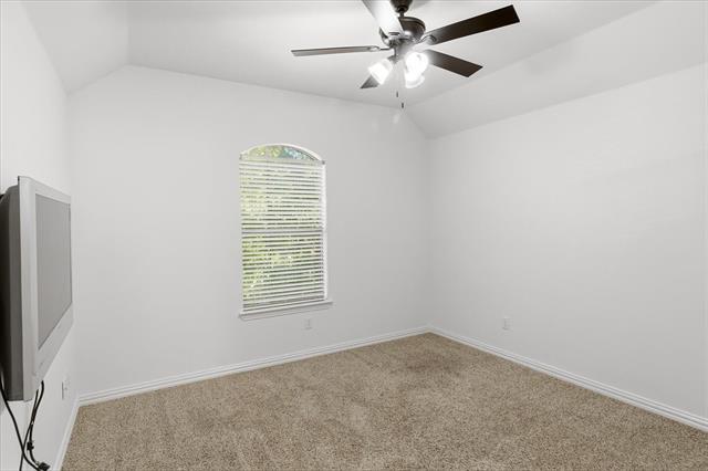 Building Photo - 713 Chandler Ct