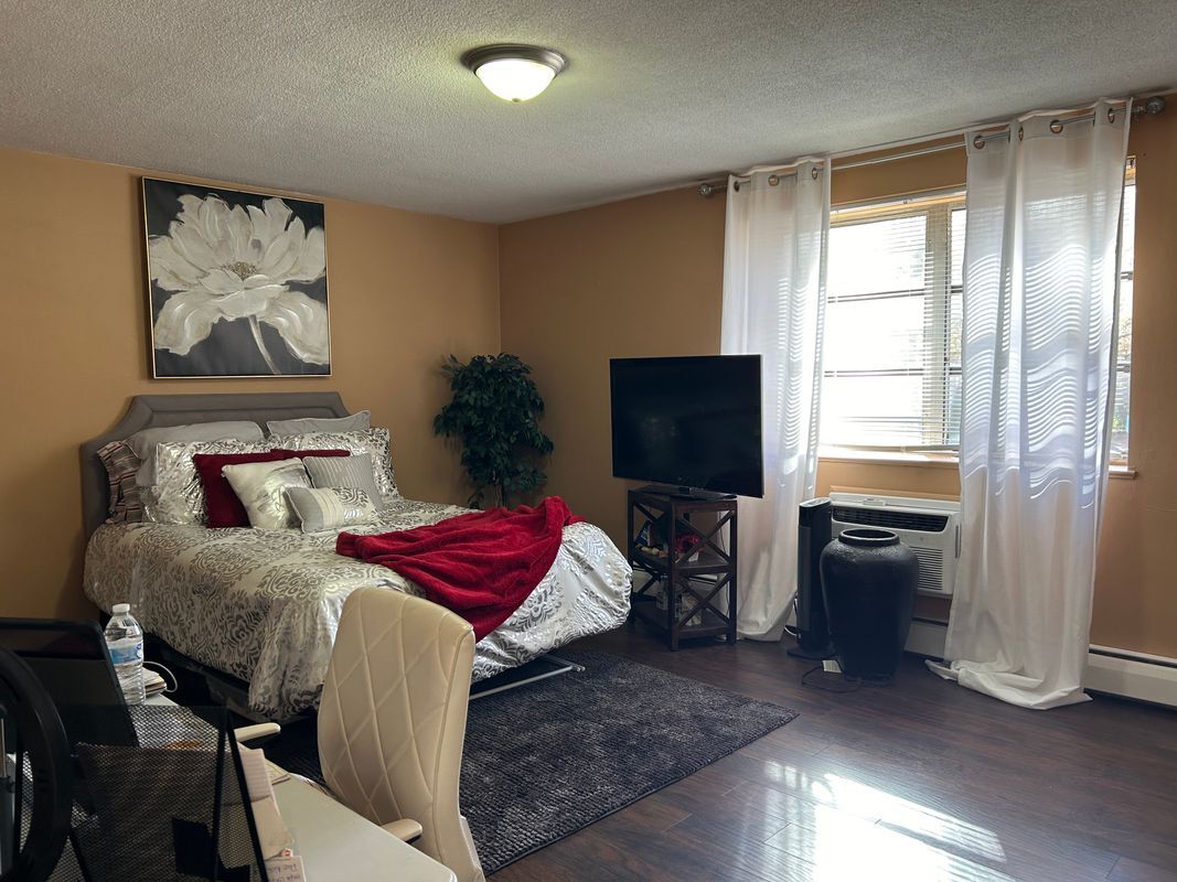 Building Photo - 111 Chestnut St