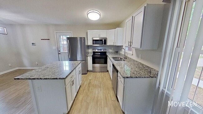 Building Photo - 202 Newgate Dr