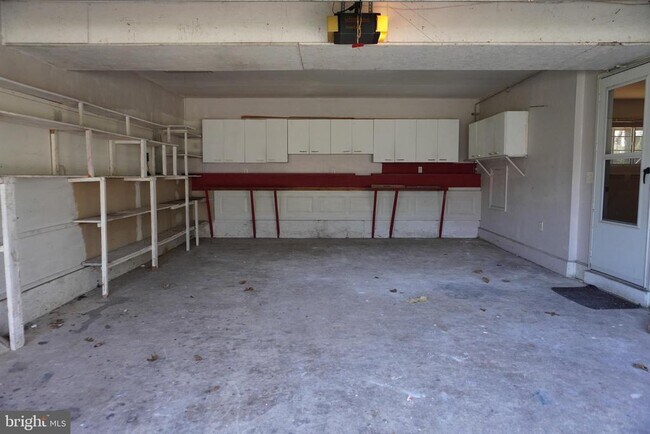 Building Photo - 14882 Geranium Ct